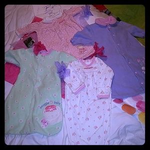 NEWBORN BABY BUNDLE!W/FREE GIFT 4MAMA!!